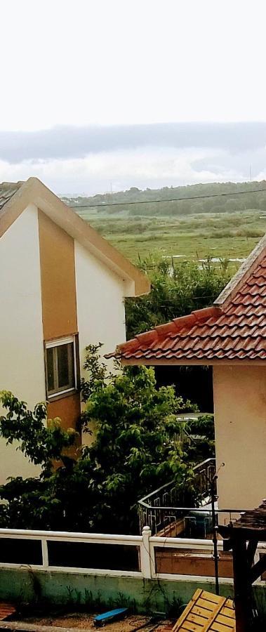 Alojamento Local, Cantinho Verde Otel Corroios Dış mekan fotoğraf