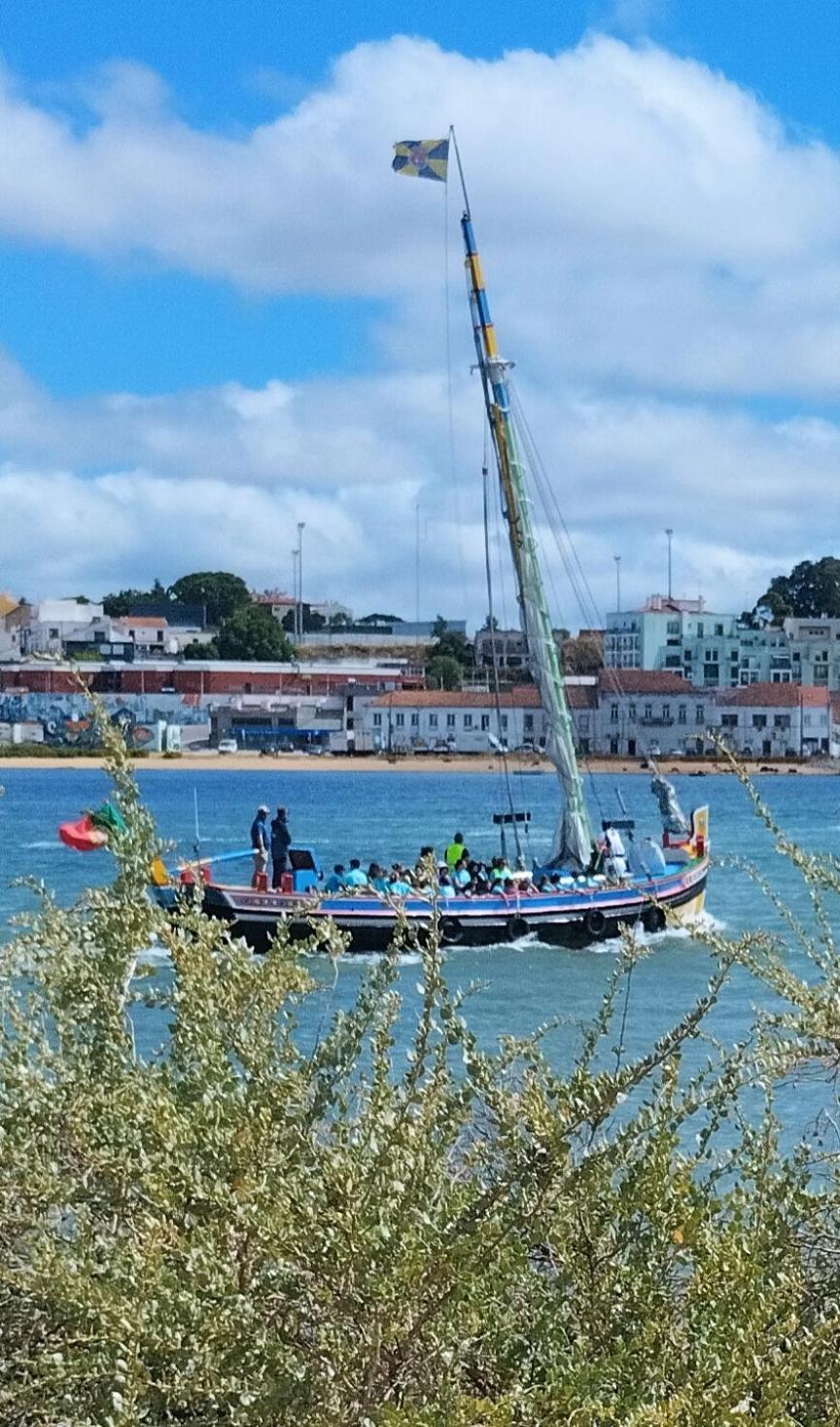 Alojamento Local, Cantinho Verde Otel Corroios Dış mekan fotoğraf