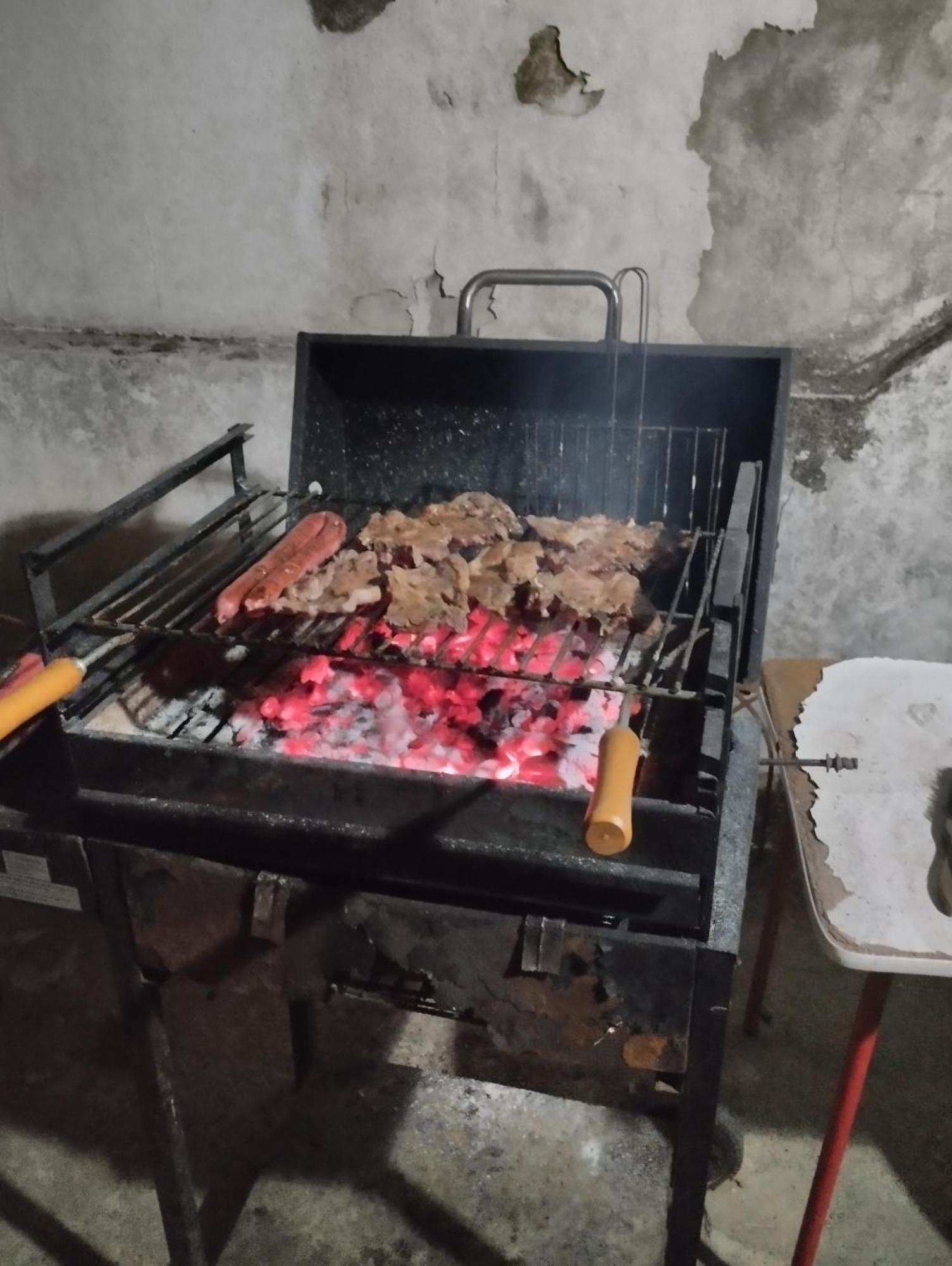 Alojamento Local, Cantinho Verde Otel Corroios Dış mekan fotoğraf